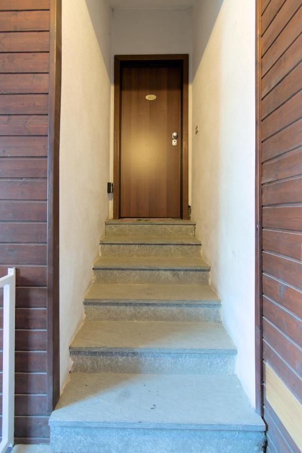 Ferienwohnung Casa Pino- Loft Con Giardino Magnolta Aprica Exterior foto